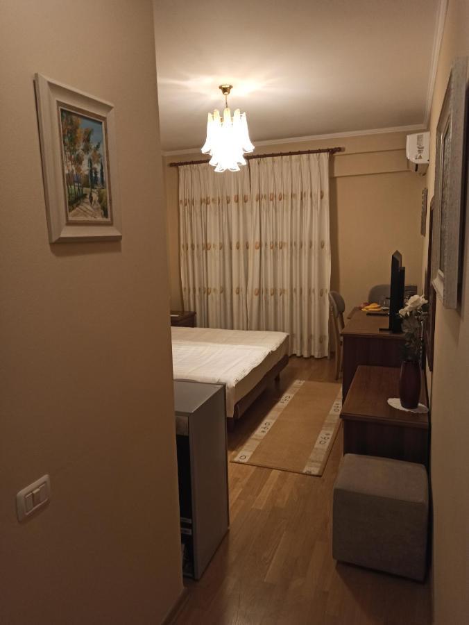 טיראנה Home Sweet Rental מראה חיצוני תמונה